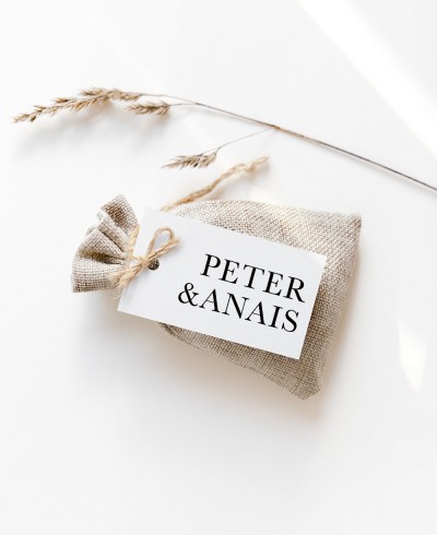 Rechteckige Etiketten für minimalistische Hochzeitsgeschenke