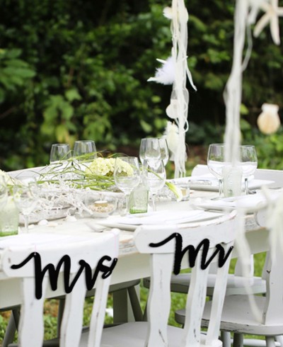 Decoración para sillas de boda mr mrs lettering