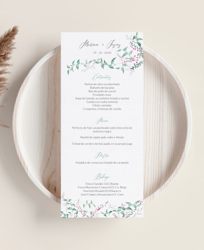 Botanisches Hochzeitsmenü mit Efeu und natürlichem Heidekraut