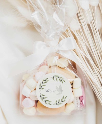 Round adhesive for olive communions