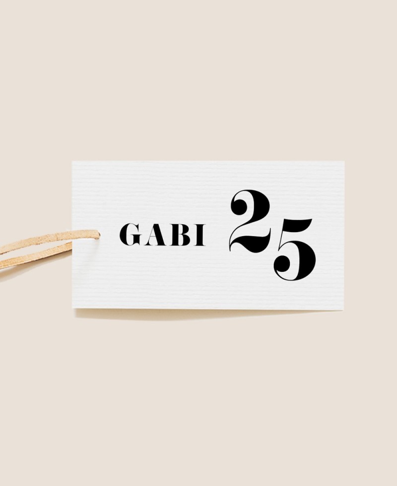 Étiquette rectangulaire pour un anniversaire minimaliste Étiquette rectangulaire pour un anniversaire minimaliste