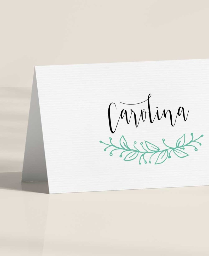 Zoom puesto de mesa de boda con ramillete olivo