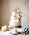 Vue d’ensemble Cake Topper personnalisé avec initiale et feuilles