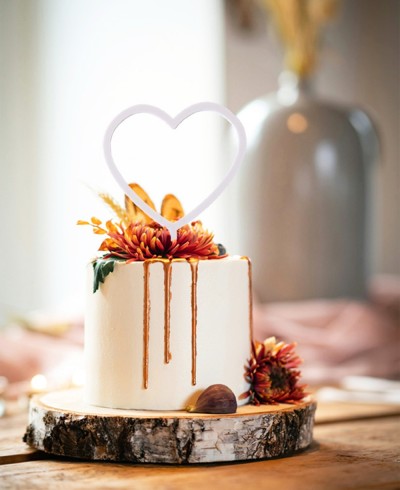Panoramica cake topper con silhouette a cuore