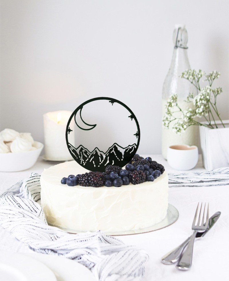 Vista d'insieme cake topper paesaggio montuoso Vista d'insieme cake topper paesaggio montuoso