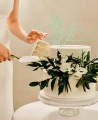 Panoramica cake topper personalizzato con nomi e ramo d'ulivo