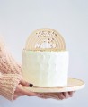 Vue d’ensemble personnalisé gâteau arc-en-ciel avec nom