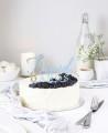 Vue d’ensemble cake topper personnalisé avec nom et âge