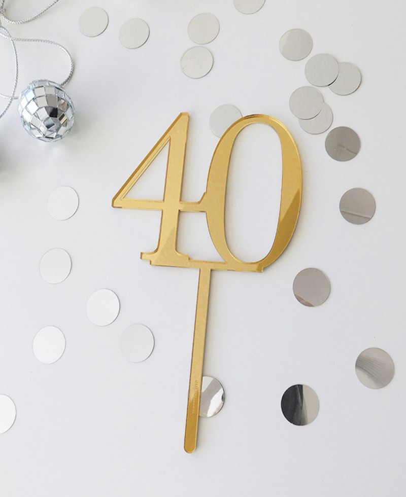 Draufsicht Figur für Kuchen Geburtstagsnummer Draufsicht Figur für Kuchen Geburtstagsnummer