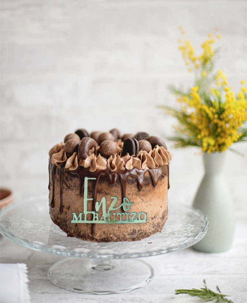 Panoramica cake topper personalizzato con nome Panoramica cake topper personalizzato con nome