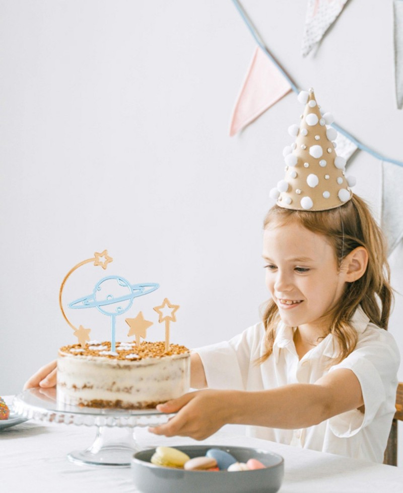Panoramica set cake toppers pianeta e stelle Panoramica set cake toppers pianeta e stelle