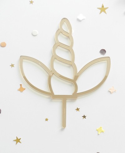Cake topper vue dessus pour les célébrations