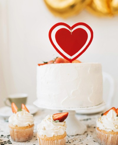 Panoramica Cake Topper a forma di cuore con ciondolo