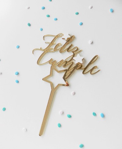 Vue de dessus cake topper pour l’anniversaire