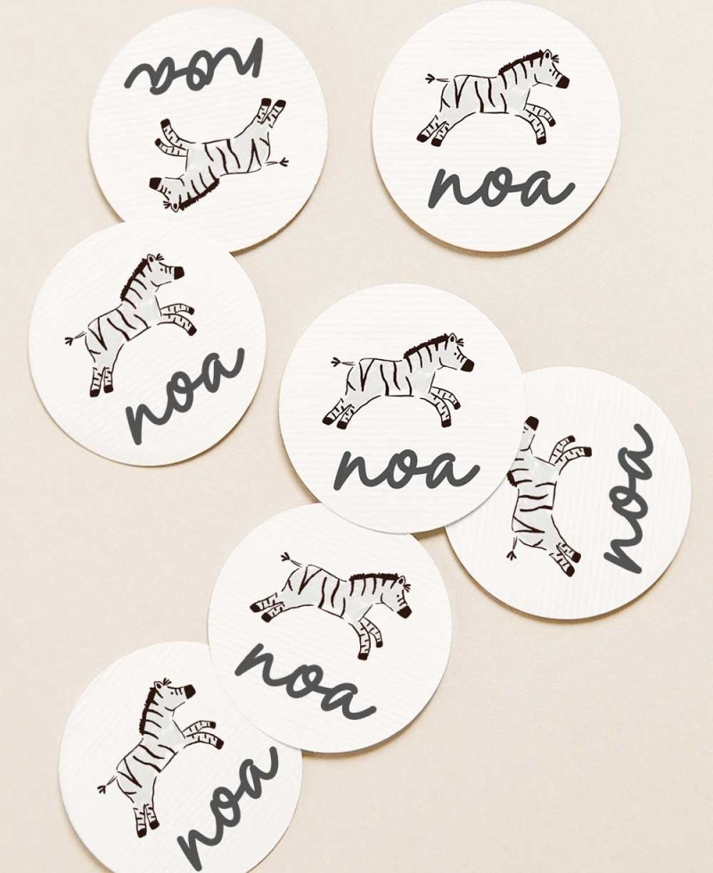 Circular stickers for jungle birthday gifts Circular stickers for jungle birthday gifts