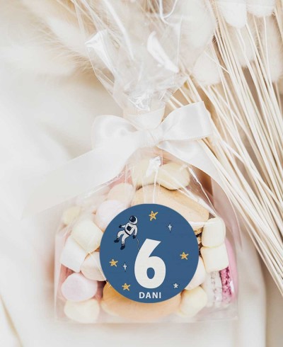 Detalles de cumpleaños pegatina redonda espacio