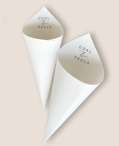 Cones de pétalas para casamentos Paris