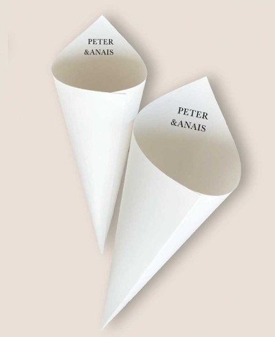 Cones de pétalas para casamentos Berlim