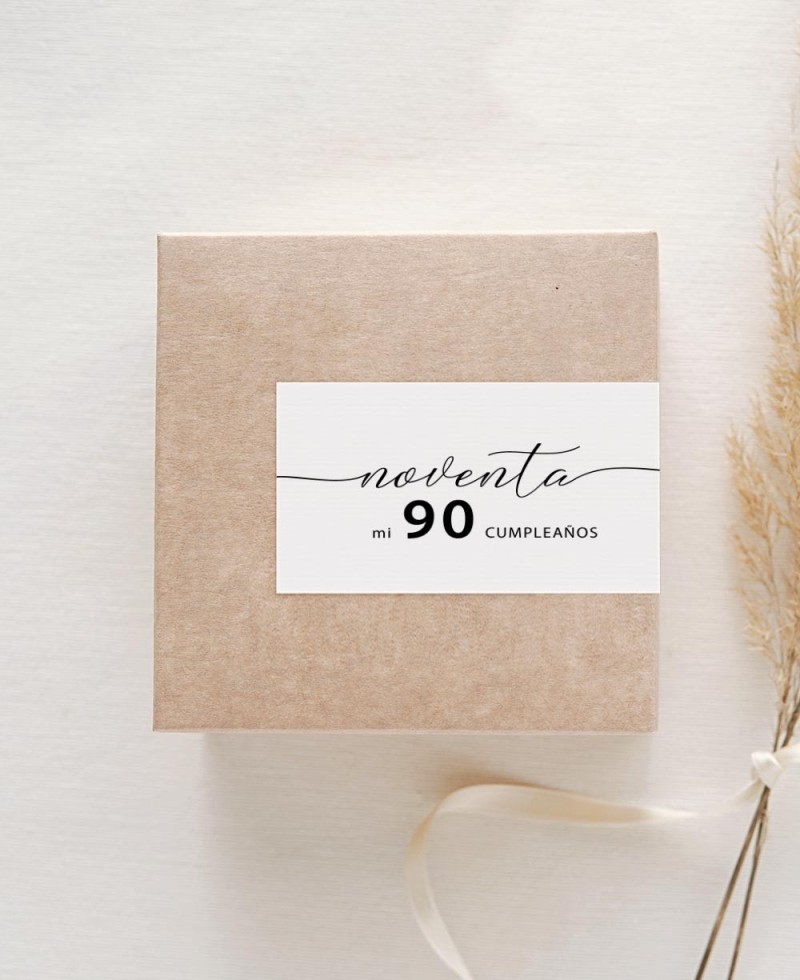 Pegatina rectangular para regalos de cumple minimal