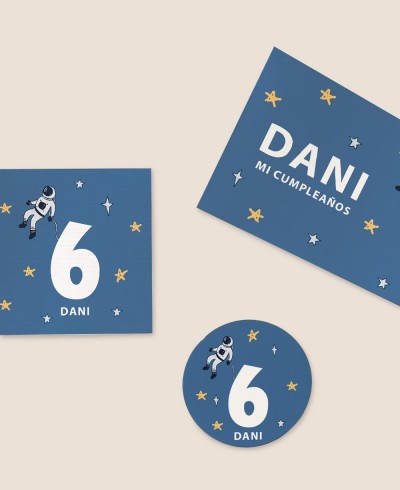 Formatos pegatinas para detalles cumpleaños espacio