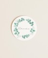 Round labels for details of botanical eucalyptus baptisms