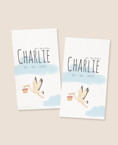 Adhesivos rectangulares para regalos de bautizo cigüeña nubes