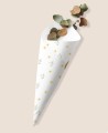 Encantos de Cone de Batismo de Flores da Floresta