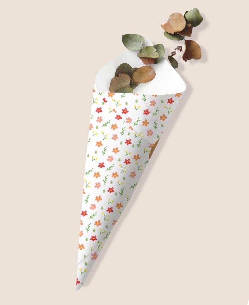 Cono chuches de bautizo flores Cono chuches de bautizo flores
