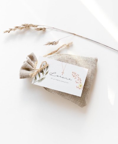 Rectangular label for communion details, cross and flowers
