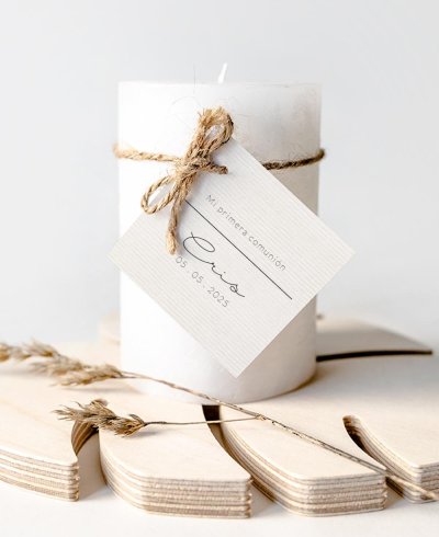Étiquettes carrées pour cadeaux de communion marguerites