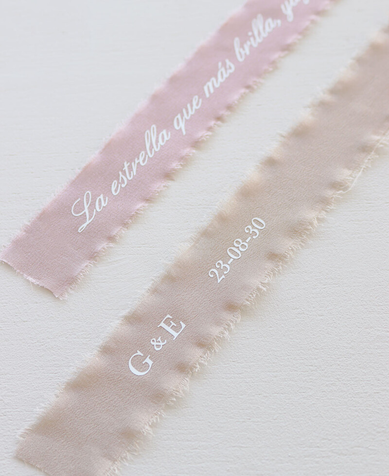 Silk ribbons with personalization