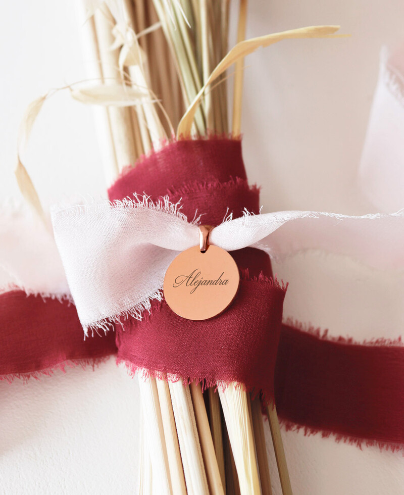Medallas personalizables para detalles de boda bonitos