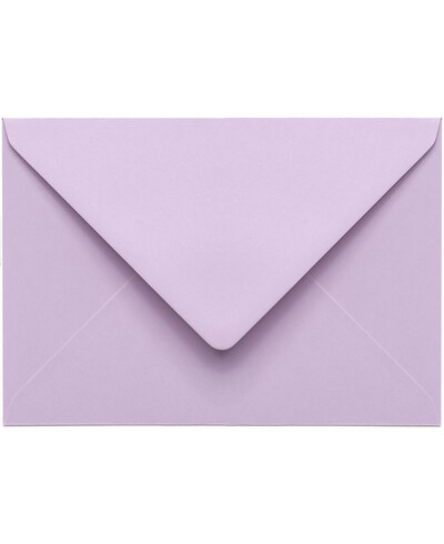 Sobres lavanda para invitaciones de boda