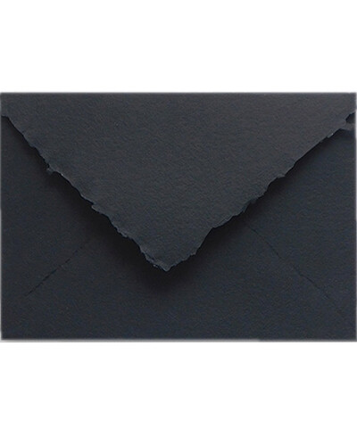 Enveloppe noire C5 faite à la main pour invitations | Marmarina