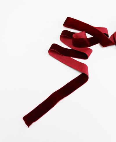 Cintas de terciopelo rojo burdeos para ramos