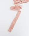 Cintas de terciopelo rosa nude deshilachadas para ramos