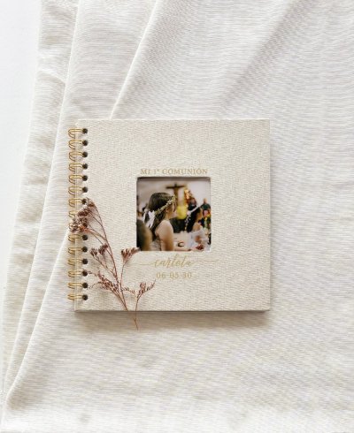 Libro de fotos de comunión con personalización