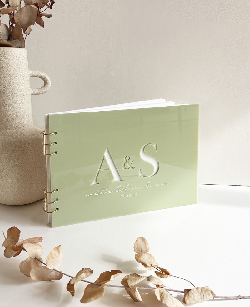Libro de firmas personalizado con iniciales