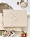 Libro de firmas  de boda con iniciales