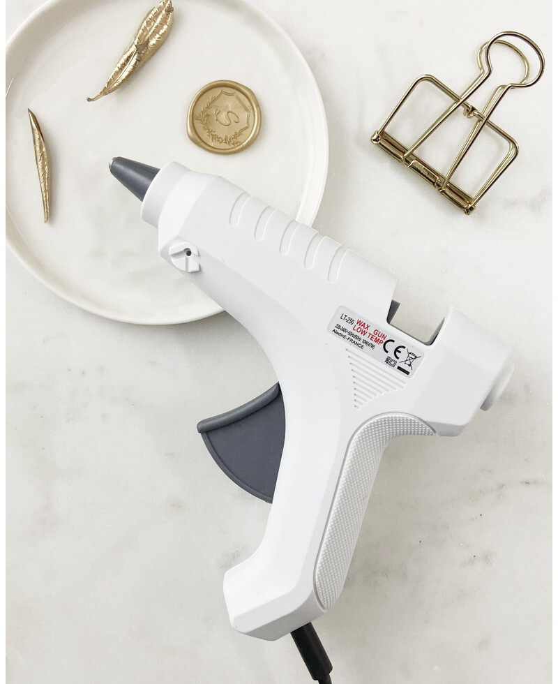 Sealing gun Sealing gun