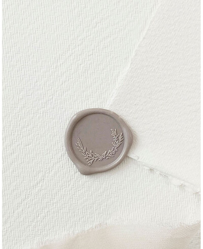 Clay grey sealing wax
