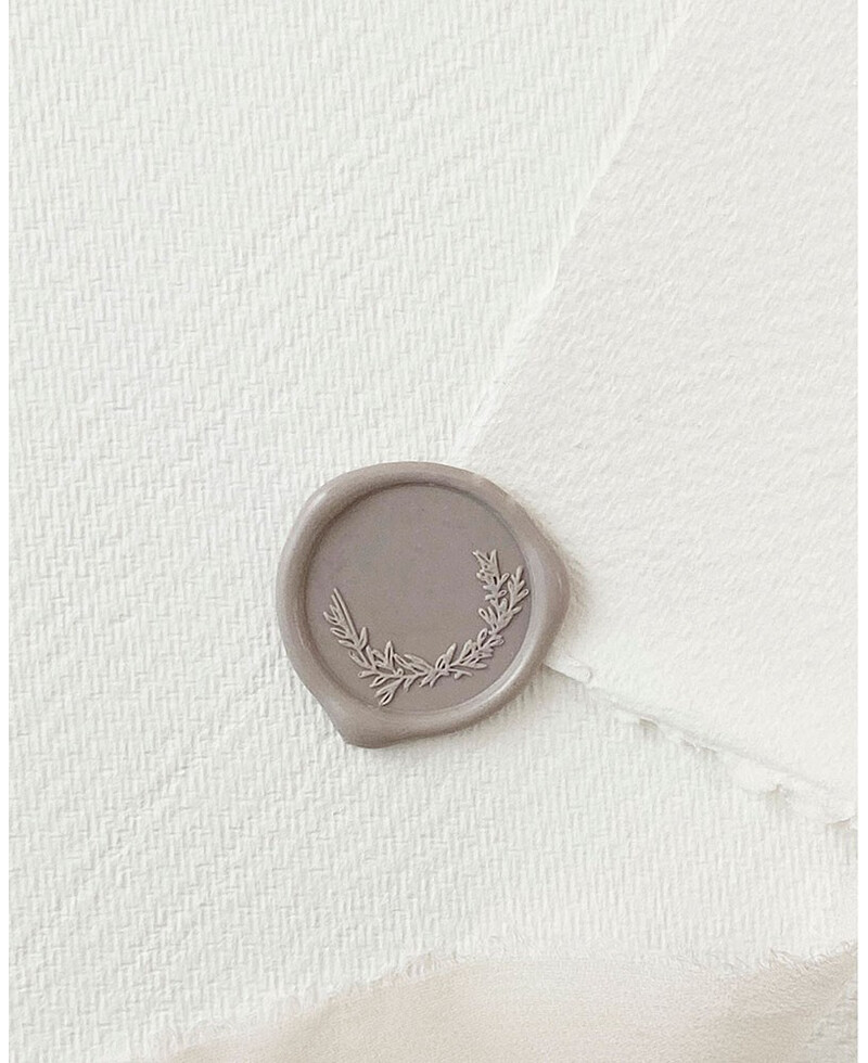 Clay grey sealing wax