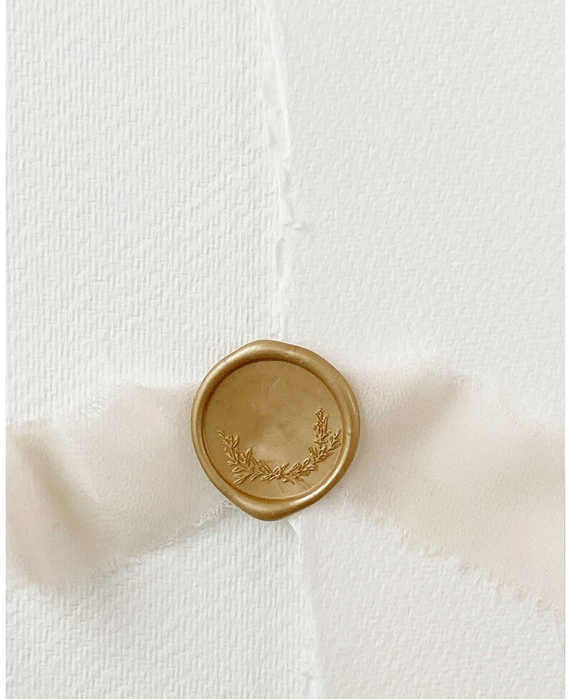 Gold sealing wax