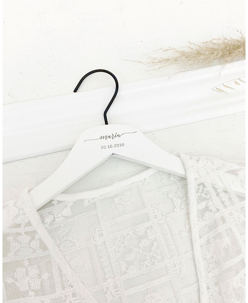 Cintre blanc Nom Date Mariages Cintre blanc Nom Date Mariages
