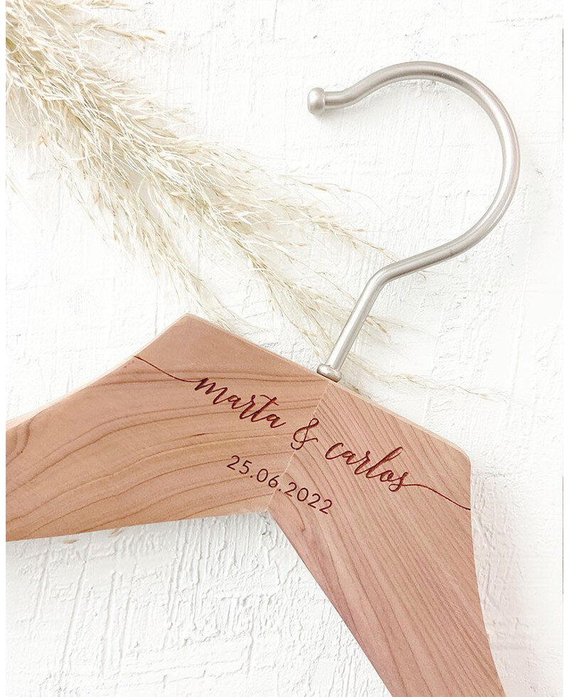 cintre en cèdre noms date de mariage cintre en cèdre noms date de mariage