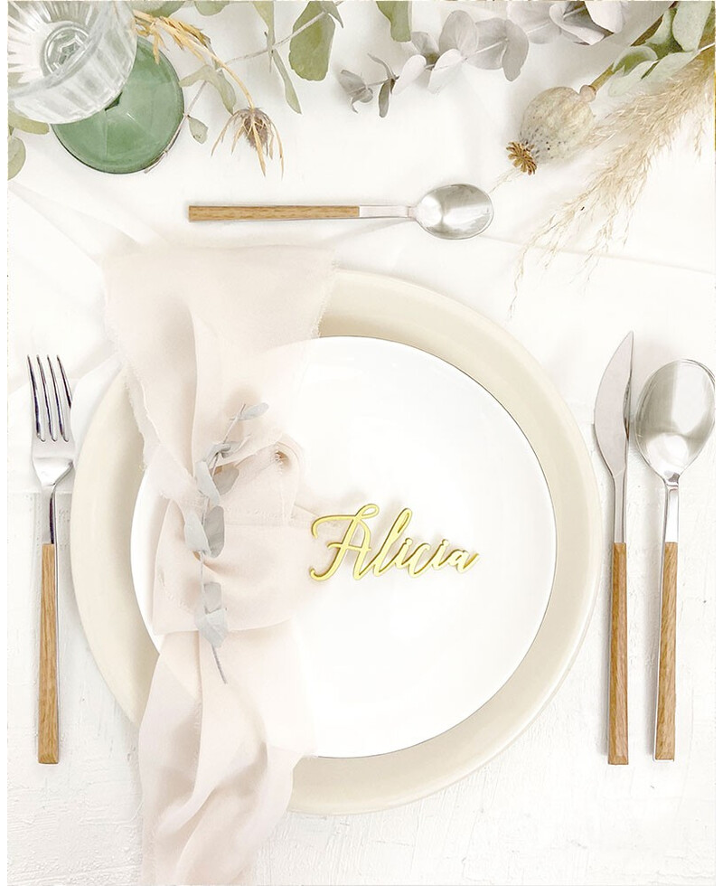 Golden wedding placeholders names Golden wedding placeholders names