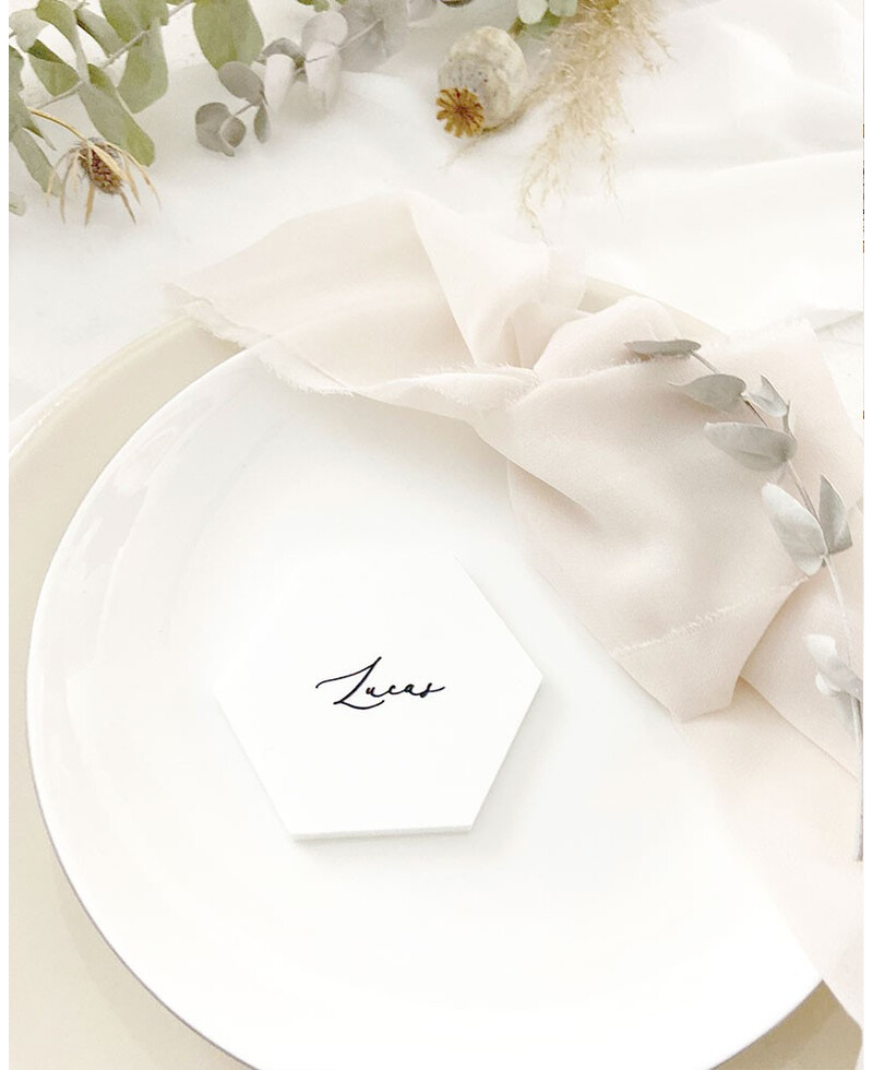 Espaço reservado de casamento branco hexagonal Espaço reservado de casamento branco hexagonal
