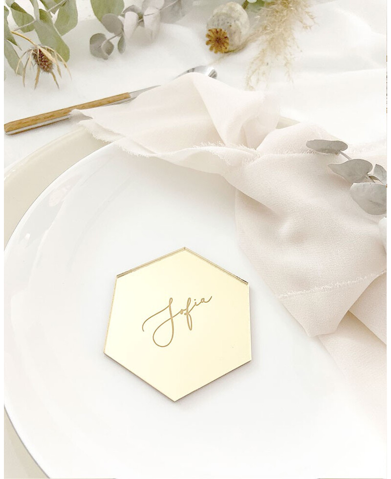 Espaço reservado hexagonal para casamento Espaço reservado hexagonal para casamento