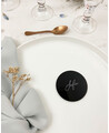 Espaço reservado de casamento circular preto