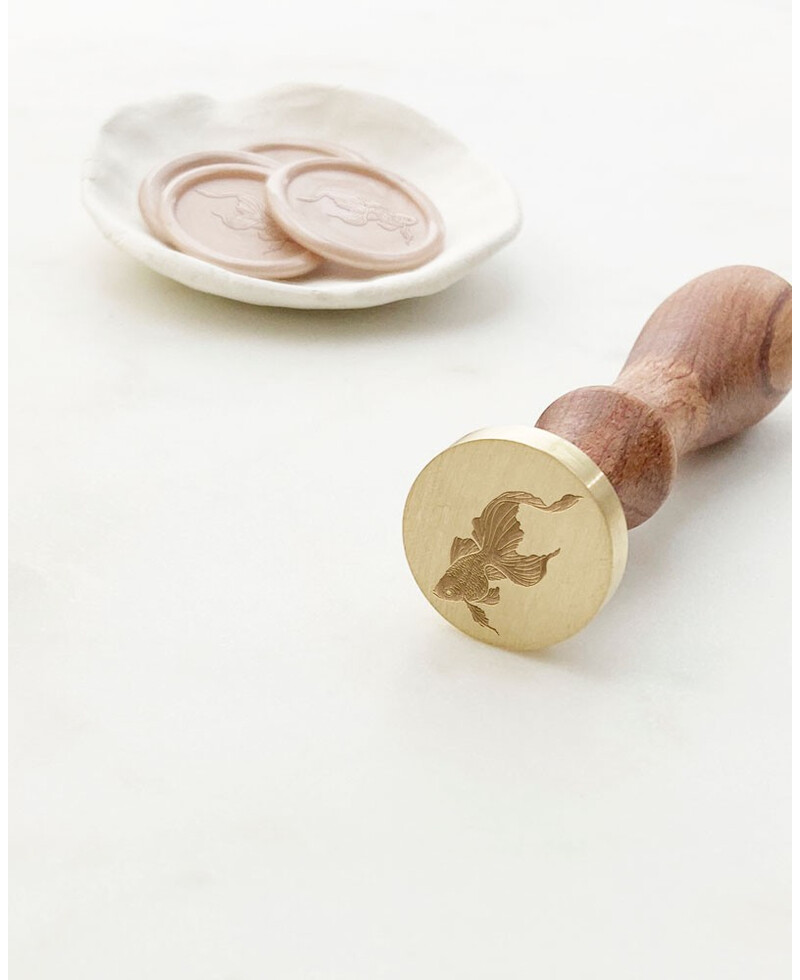 Sealed seal Sealed seal